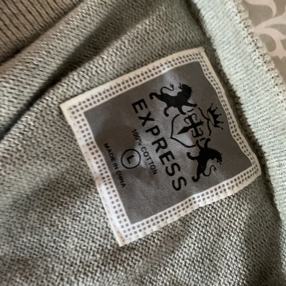 2 sporty sweaters - Picture 4 of 6